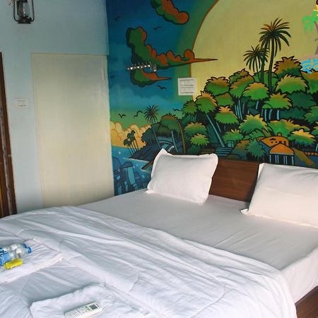 Saghar House Hotel วิสาขปัตนัม ภายนอก รูปภาพ