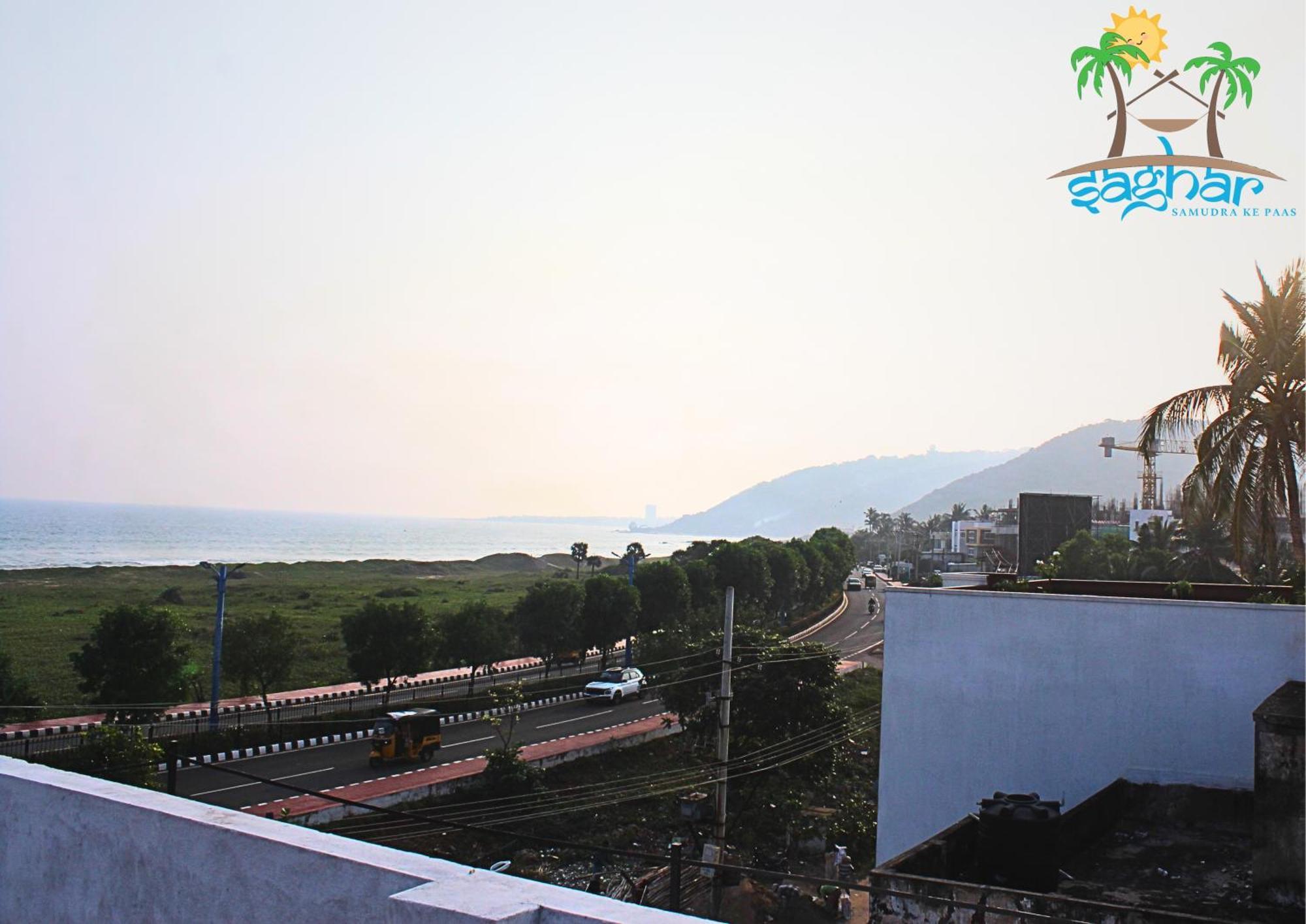 Saghar House Hotel วิสาขปัตนัม ภายนอก รูปภาพ